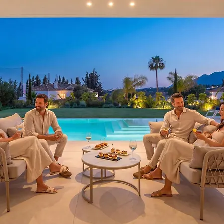 Vacation I Trophy, Built In 2026, Private Turquoise Pool, 6bdr, Walking Distance To Naranjos, Minutes From Puerto Banus, Luxury Interiors, Private Gym, Lounge Bar Villa Marbella